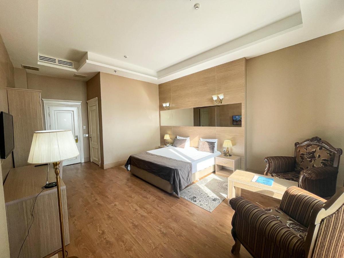 Nobel Hotel Baku Bagian luar foto