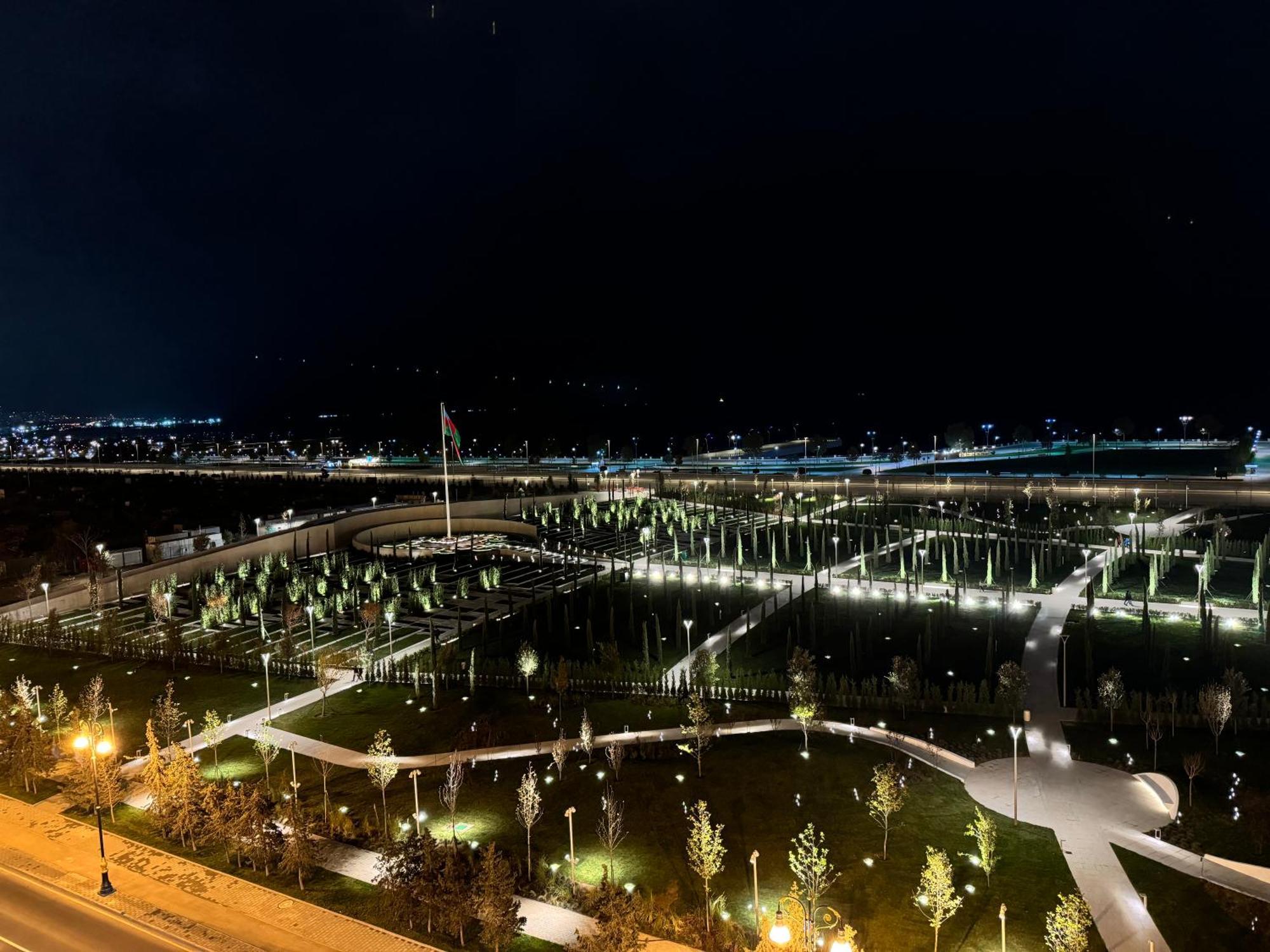 Nobel Hotel Baku Bagian luar foto