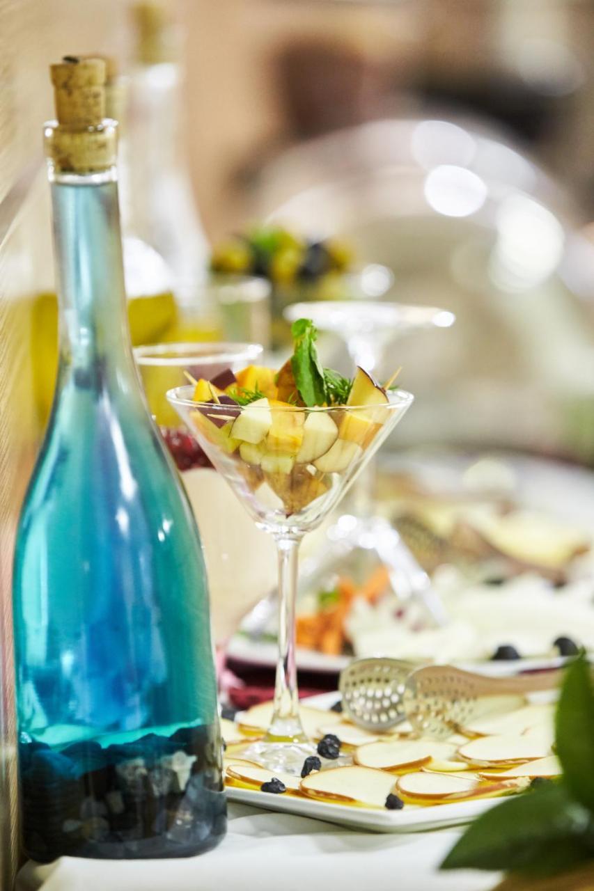 Nobel Hotel Baku Bagian luar foto