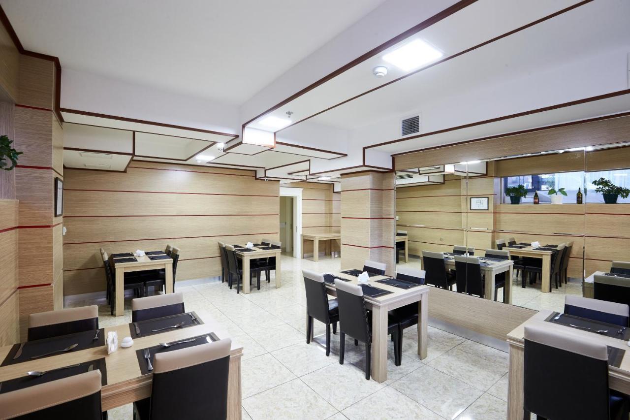 Nobel Hotel Baku Bagian luar foto