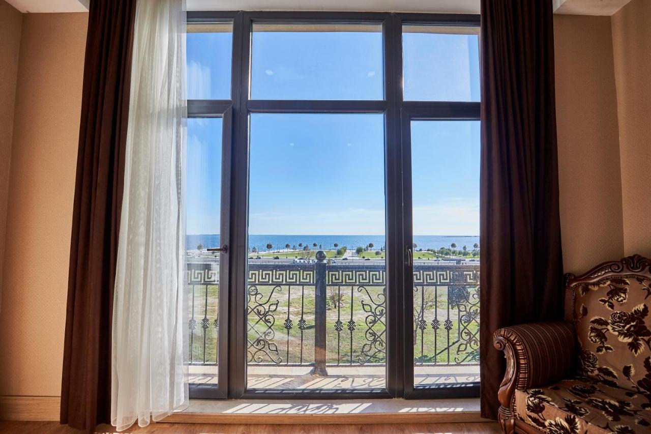 Nobel Hotel Baku Bagian luar foto