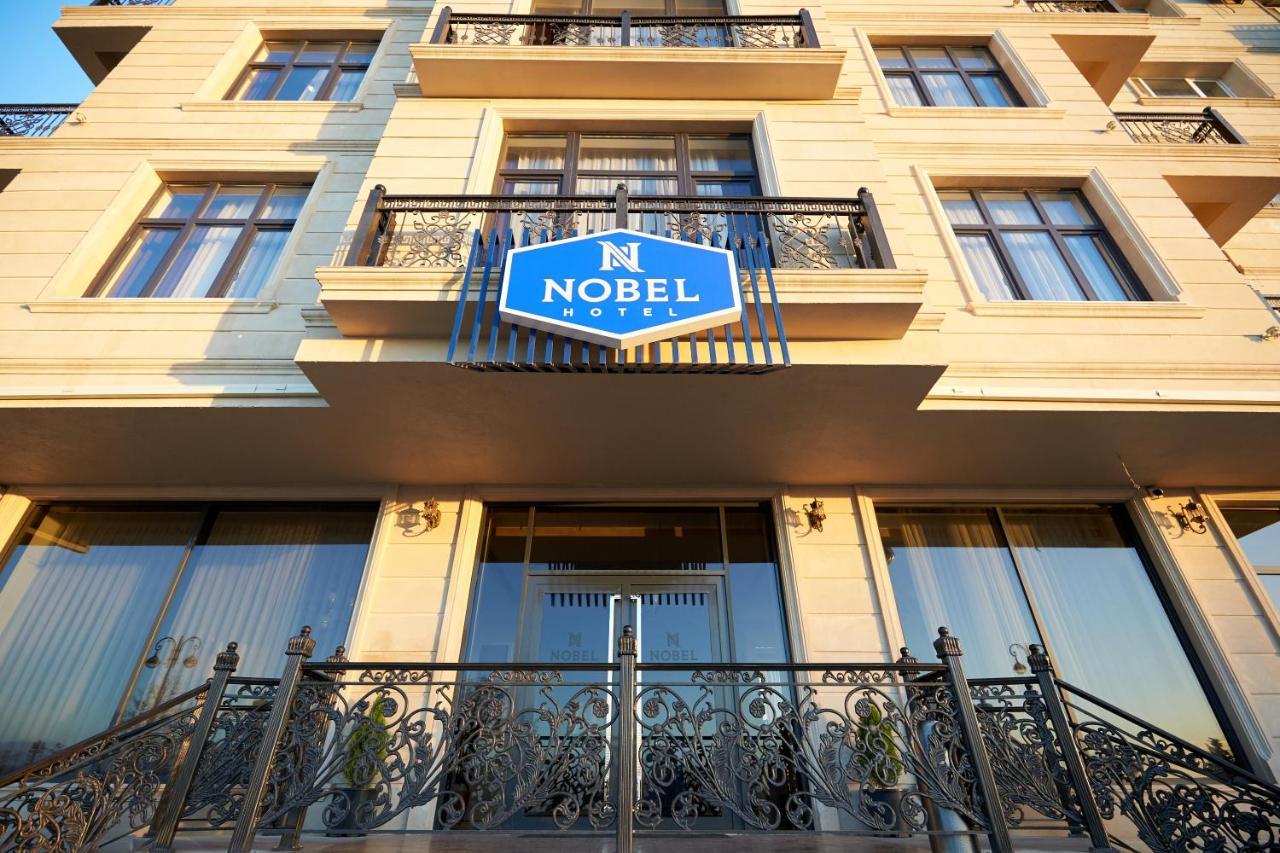 Nobel Hotel Baku Bagian luar foto