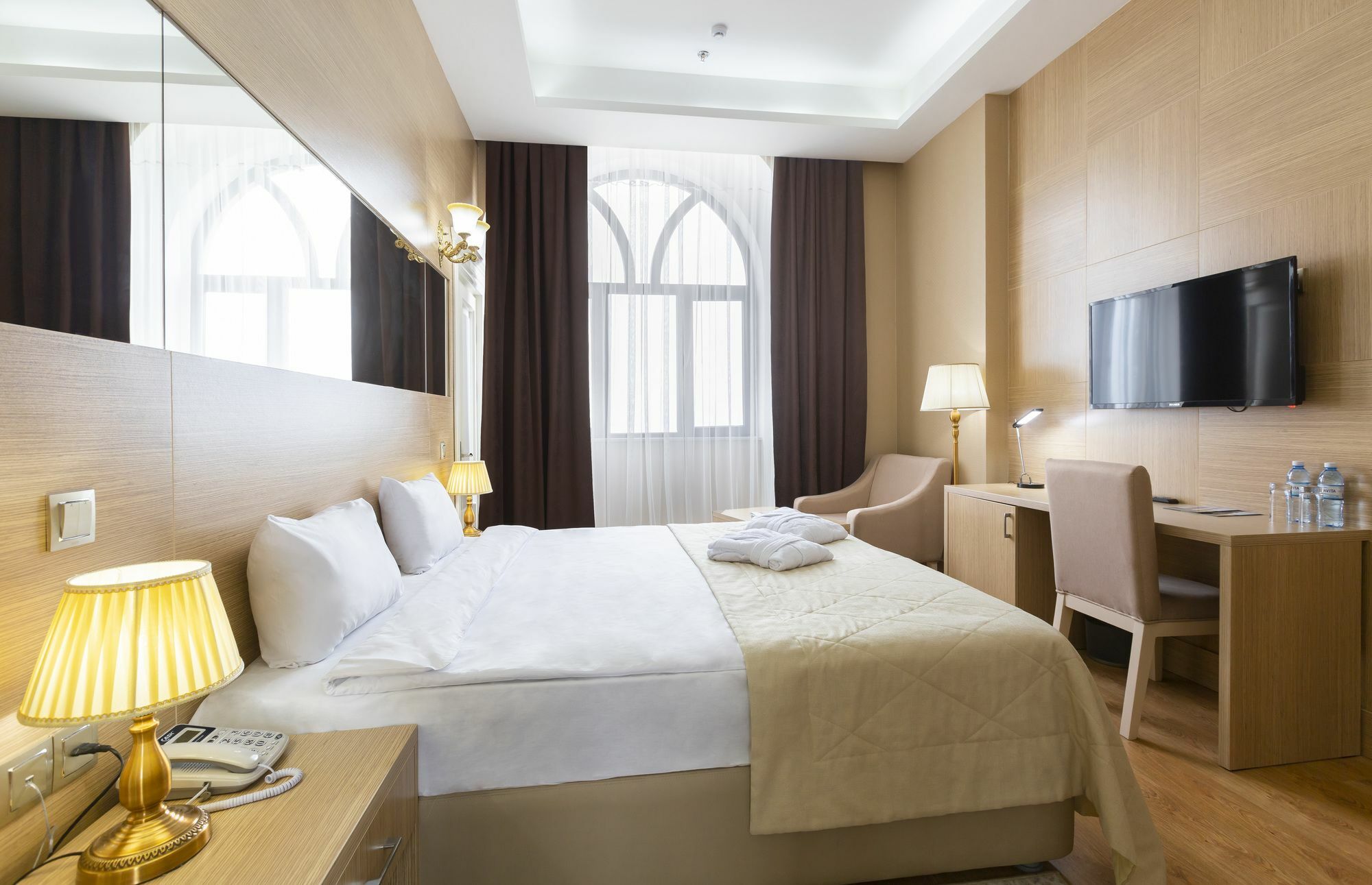 Nobel Hotel Baku Bagian luar foto
